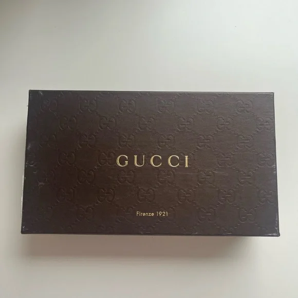 Gucci Wallet Microguccissima Leather Chain color Fuchsia Pink limited Edition